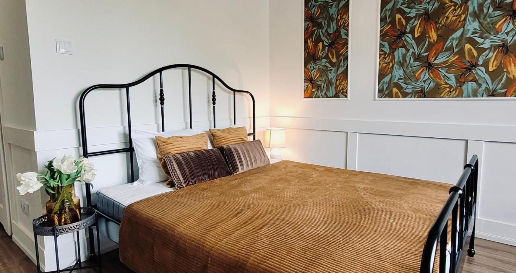 Apartamenty Manggha Residence クラクフ エクステリア 写真